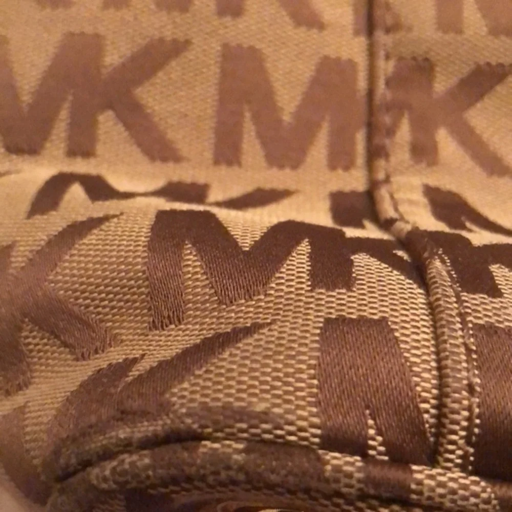 Michael kors signature brown khaki tote bag gold straps